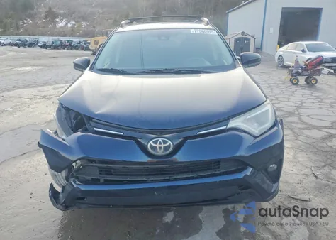 2017 Toyota Rav4 Le z USA, uszkodzony, nr VIN JTMBFREV4HJ129042